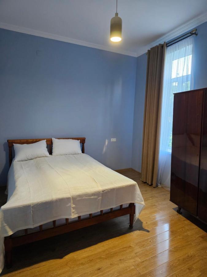 Guest House Mtani Near Colchis Fountain Кутаиси Экстерьер фото